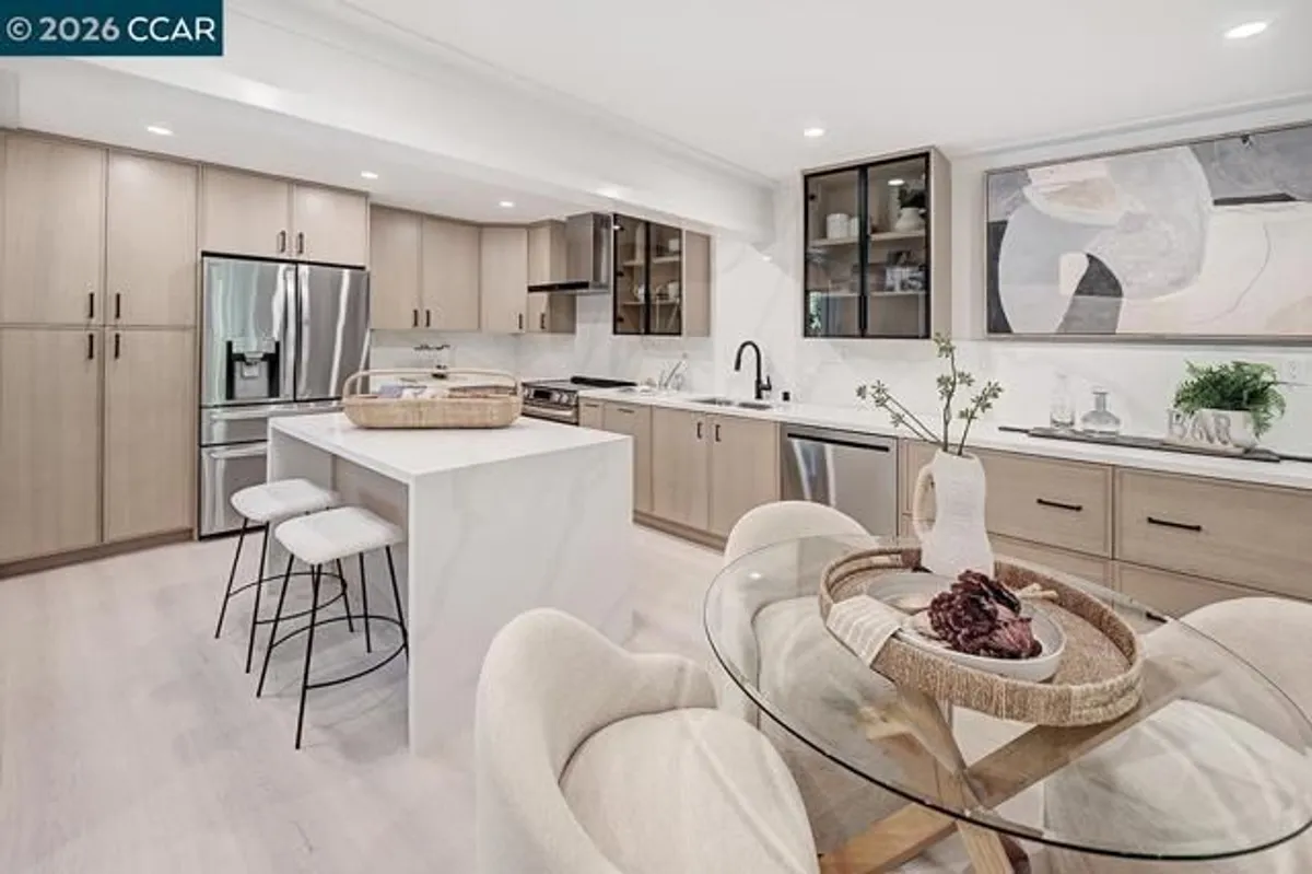 Property Slideshow image 1 of 55 | 1125 singingwood ct 4, Walnut Creek, CA, 94595