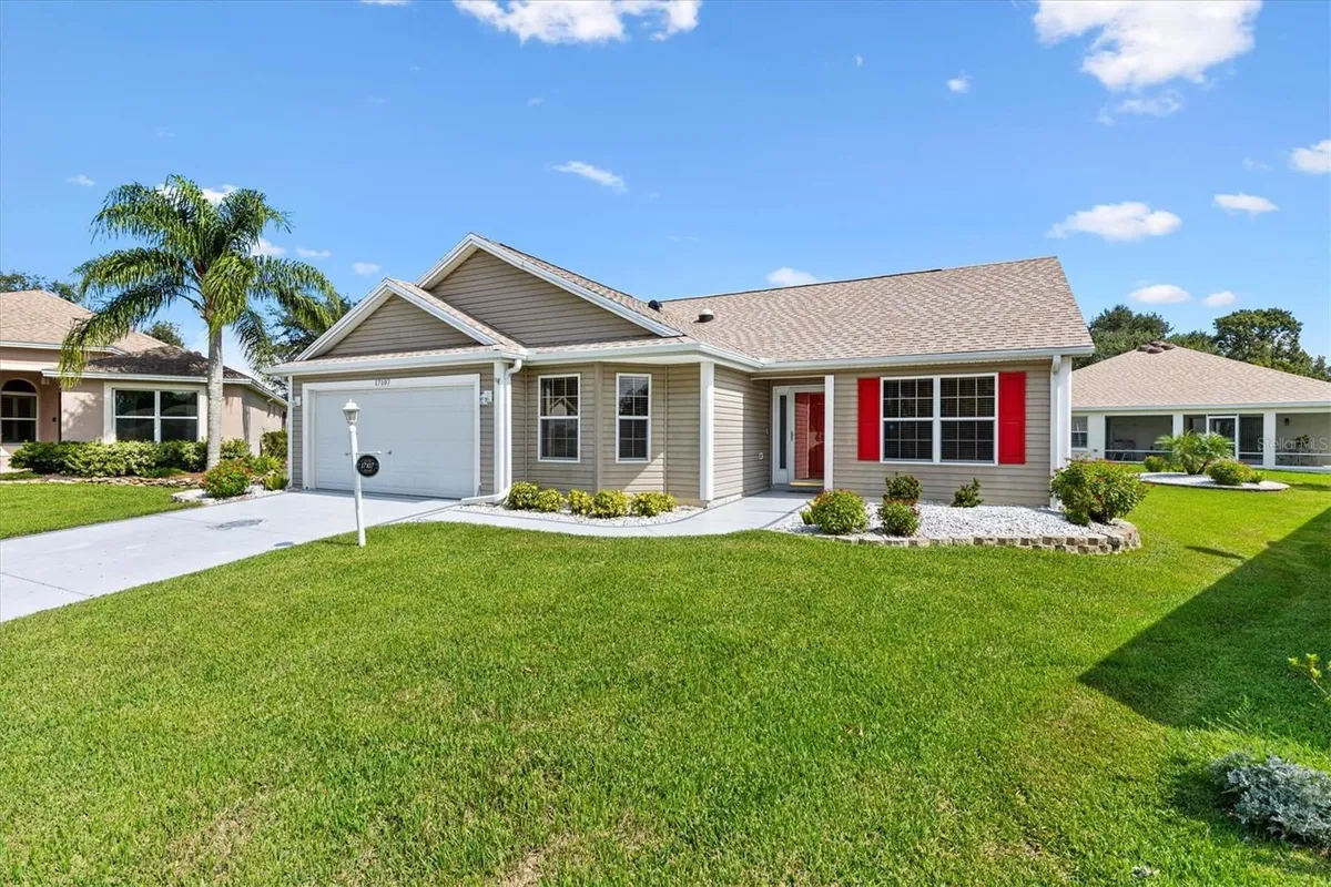 Property Slideshow image 1 of 34 | 17107 se 93rd exeter ct, The Villages, FL, 32162