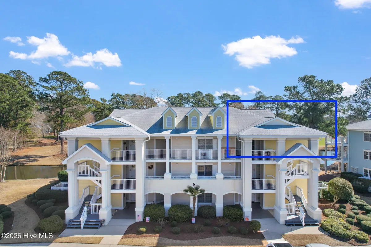 Property Slideshow image 1 of 47 | 330 s middleton dr 809, Calabash, NC, 28467