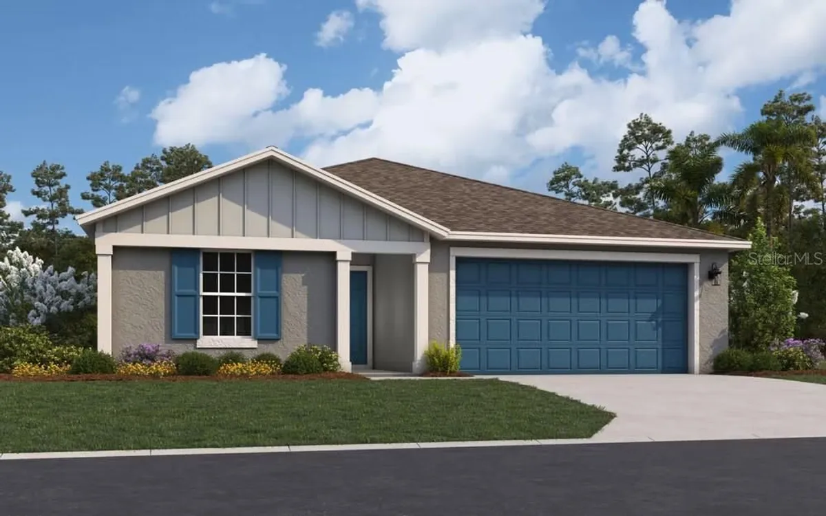 Property Slideshow image 1 of 10 | 6205 sanders grove cir, Okahumpka, FL, 34762