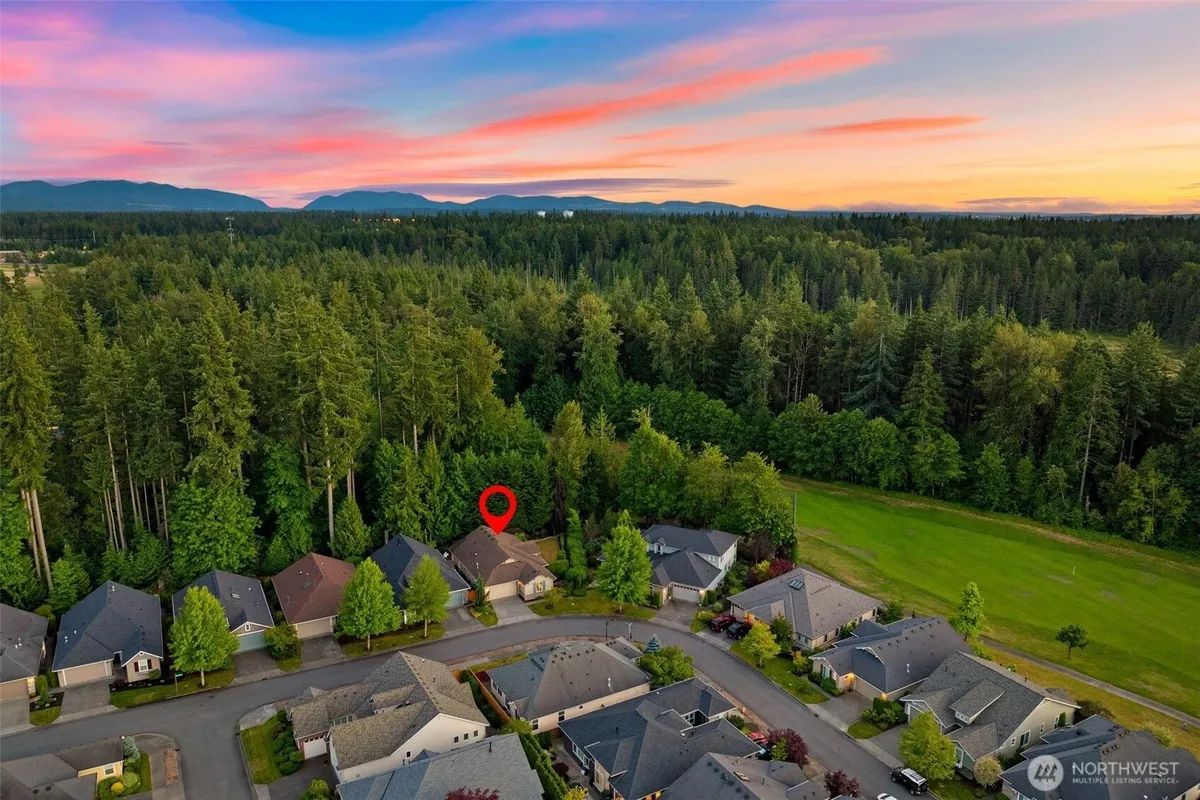 Property Slideshow image 1 of 22 | 23011 ne 124th pl, Redmond, WA, 98053