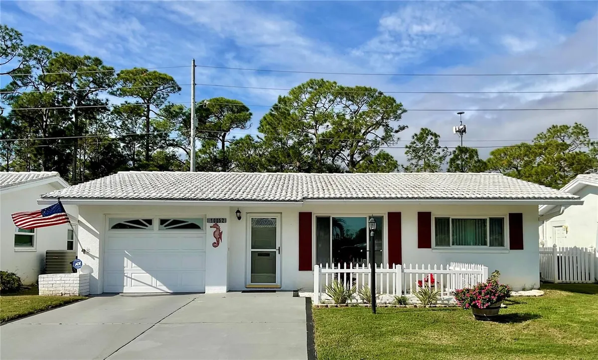 Property Slideshow image 1 of 29 | 10052 45th way, Pinellas Park, FL, 33782