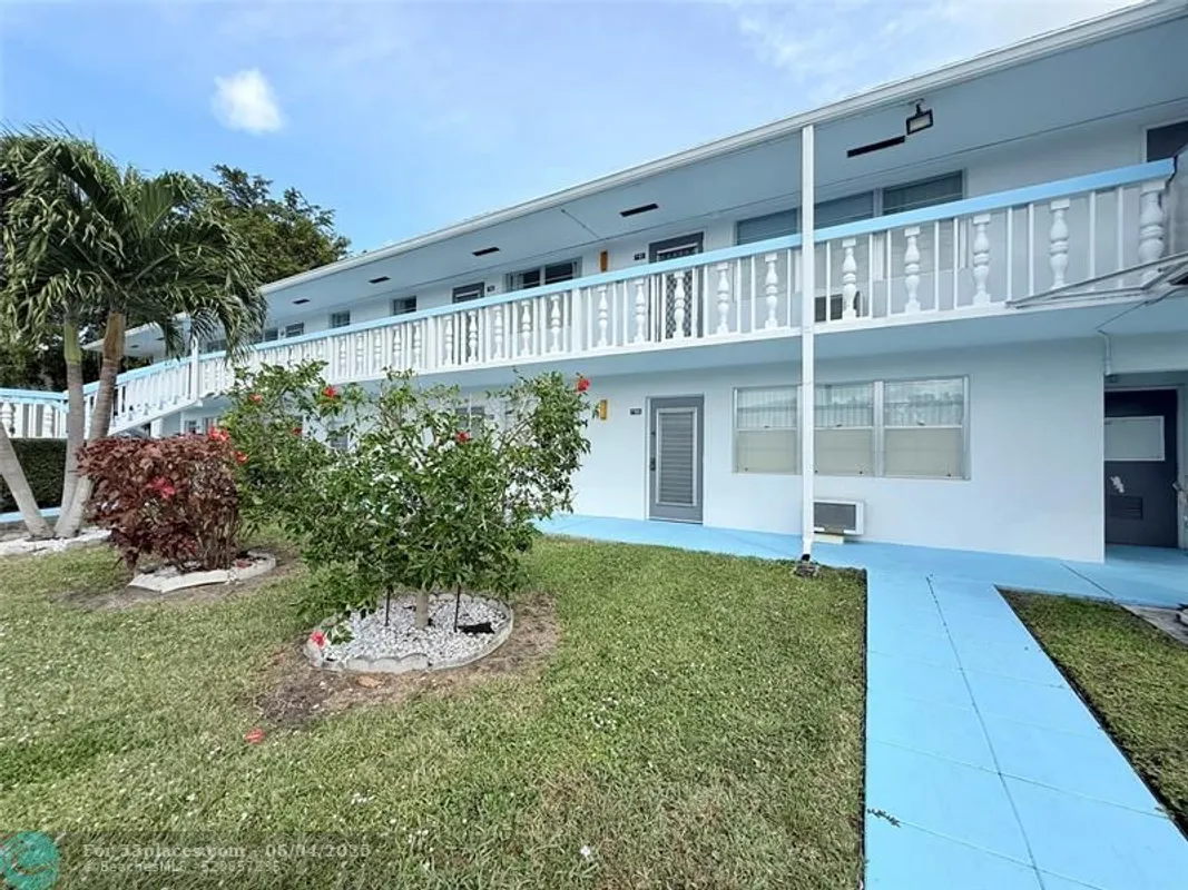 Property Slideshow image 1 of 29 | 53 markham c # 53, Deerfield Beach, FL, 33442