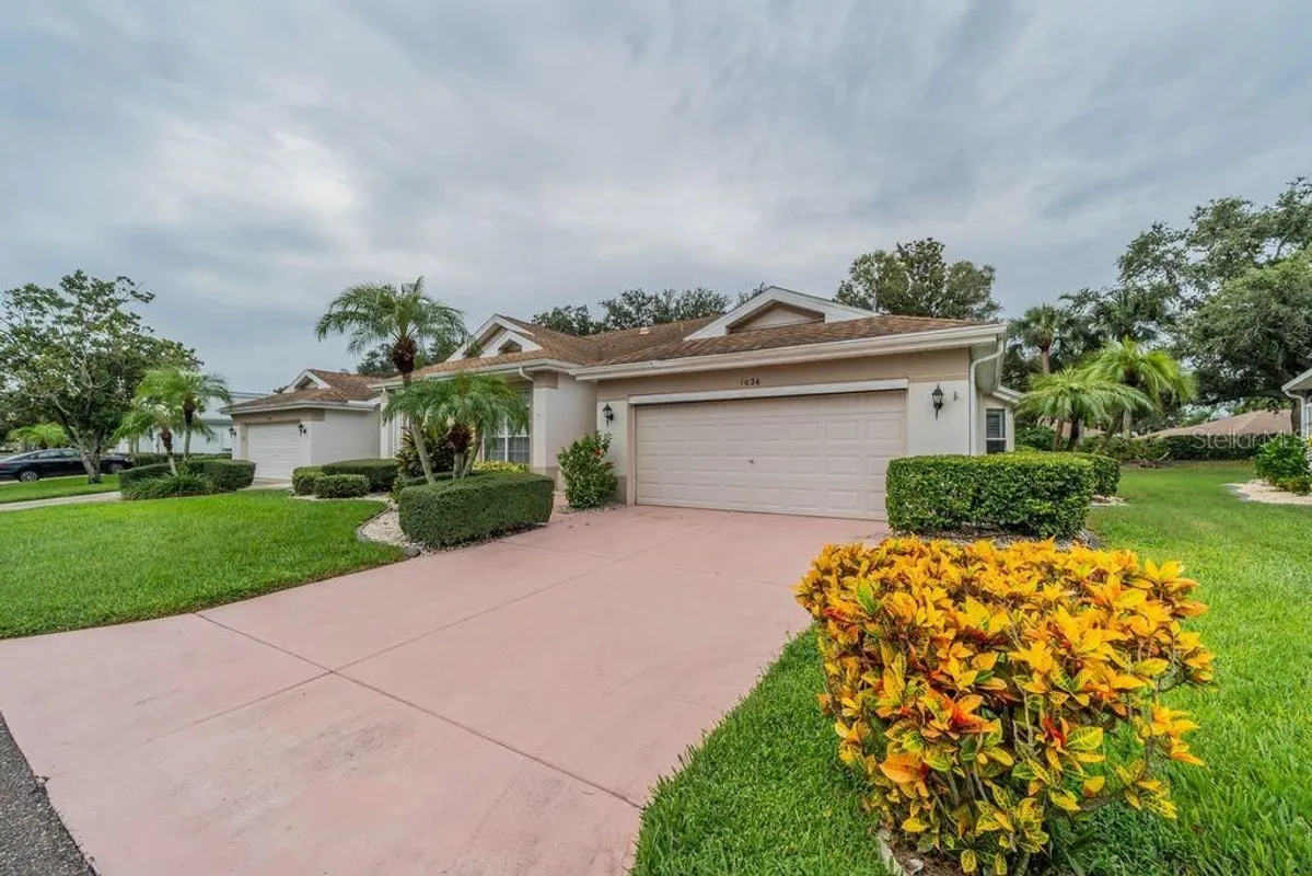 Property Slideshow image 1 of 40 | 1026 mcdaniel st # 1026, Sun City Center, FL, 33573