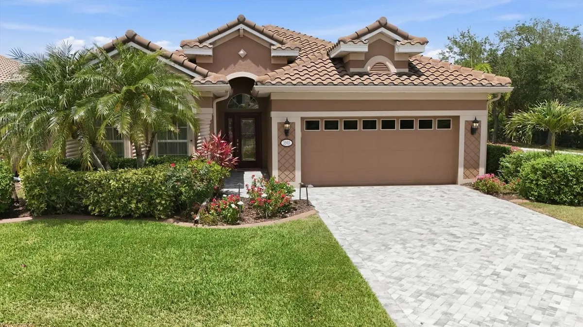 Property Slideshow image 1 of 69 | 3593 whispering oaks dr, North Port, FL, 34287