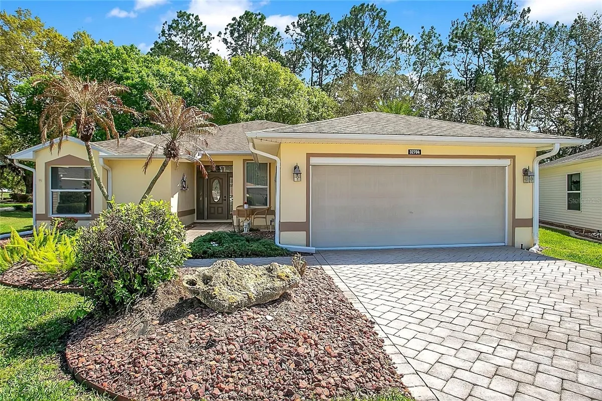 Property Slideshow image 1 of 38 | 32704 timberwood dr, Leesburg, FL, 34748