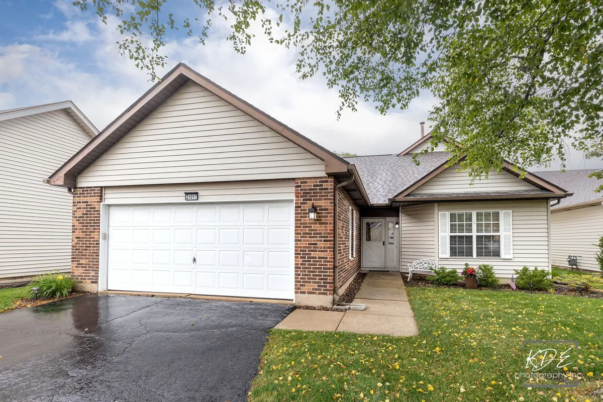 Property Slideshow image 1 of 57 | 21017 w hazelnut ln, Plainfield, IL, 60544