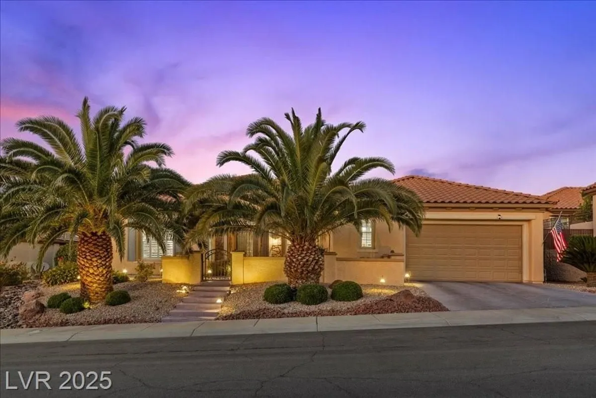 Property Slideshow image 1 of 45 | 2272 merrimack valley ave, Henderson, NV, 89044