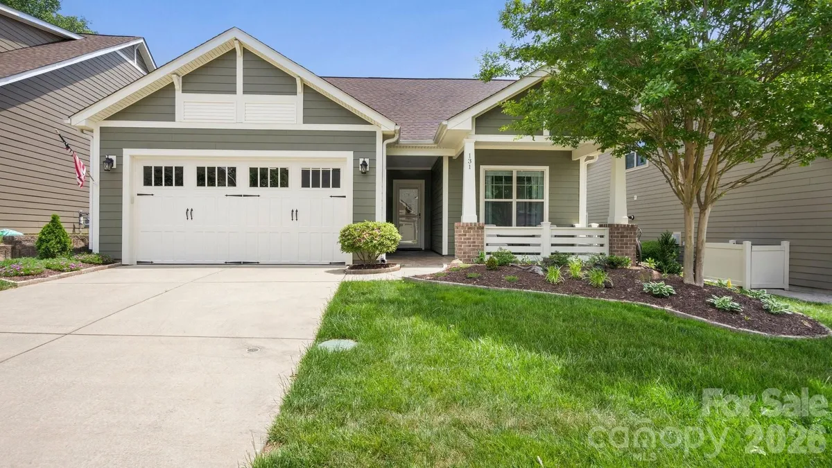 Property Slideshow image 1 of 48 | 131 chimney rock ct, Denver, NC, 28037