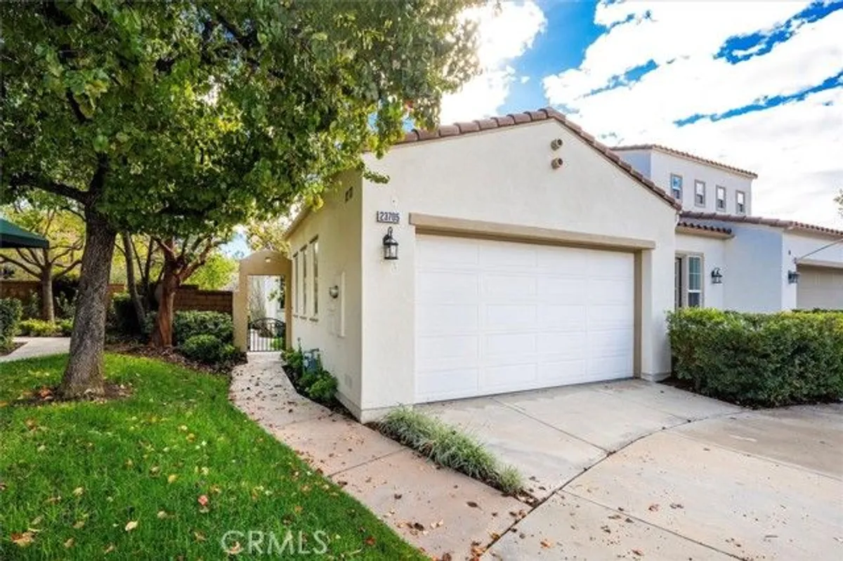 Property Slideshow image 1 of 46 | 23705 western cedar ct, Valencia, CA, 91354