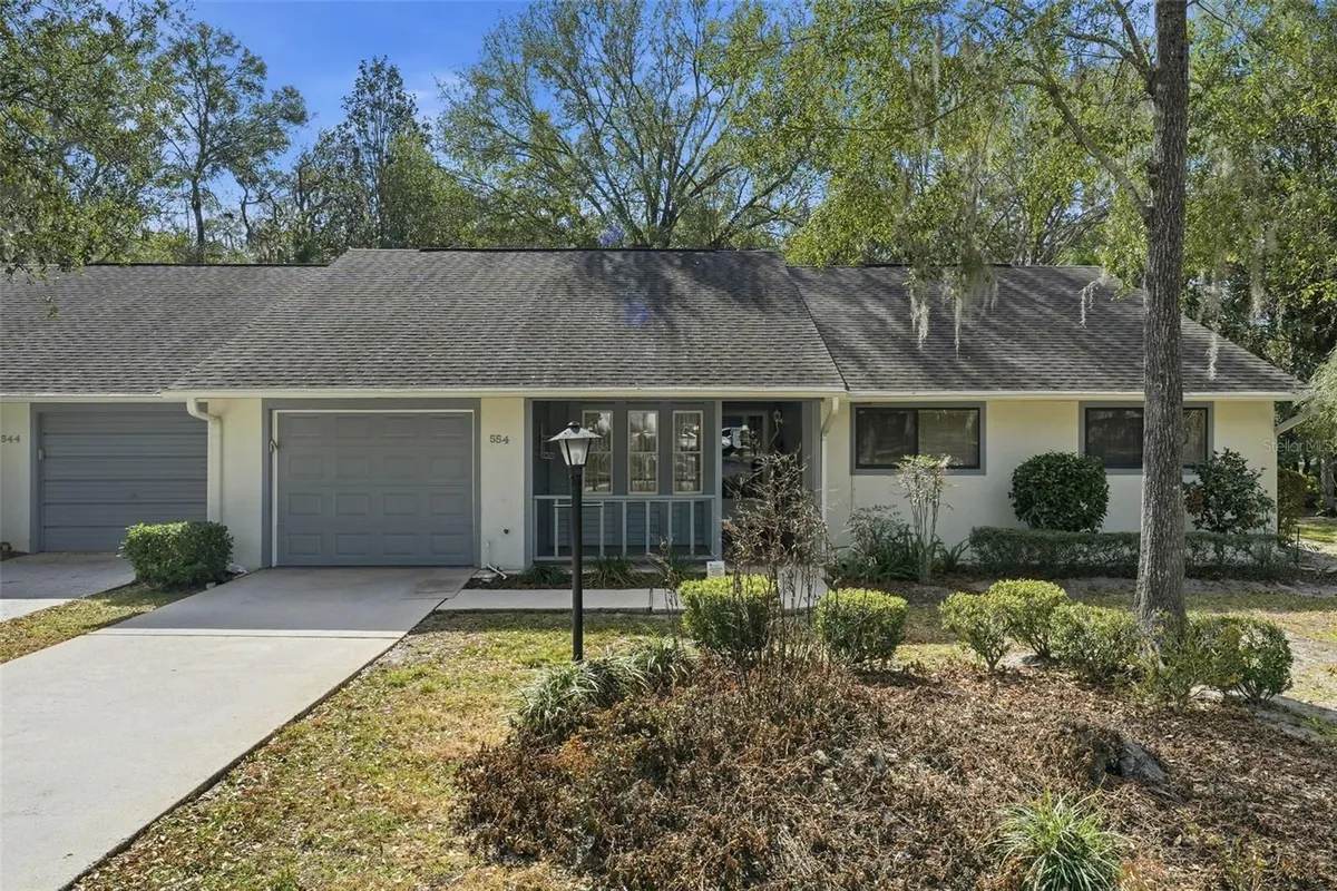 Property Slideshow image 1 of 48 | 554 w cherry laurel ct, Beverly Hills, FL, 34465