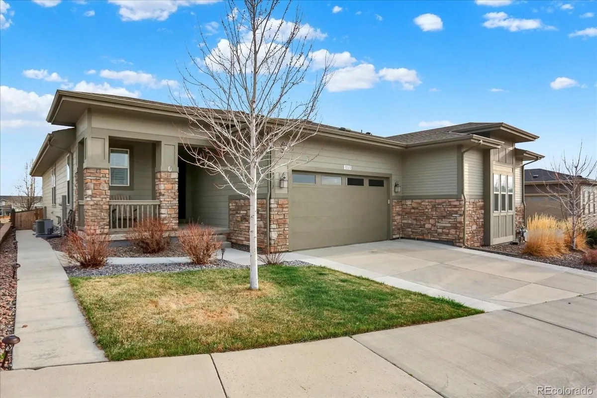 Property Slideshow image 1 of 38 | 4171 happy hollow dr, Castle Rock, CO, 80104