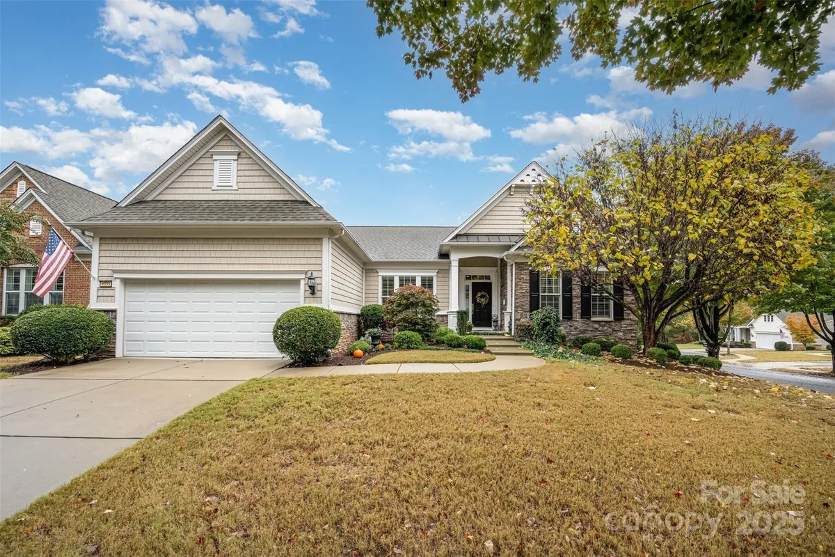 Property Slideshow image 1 of 37 | 9335 whistling straits dr, Indian Land, SC, 29707