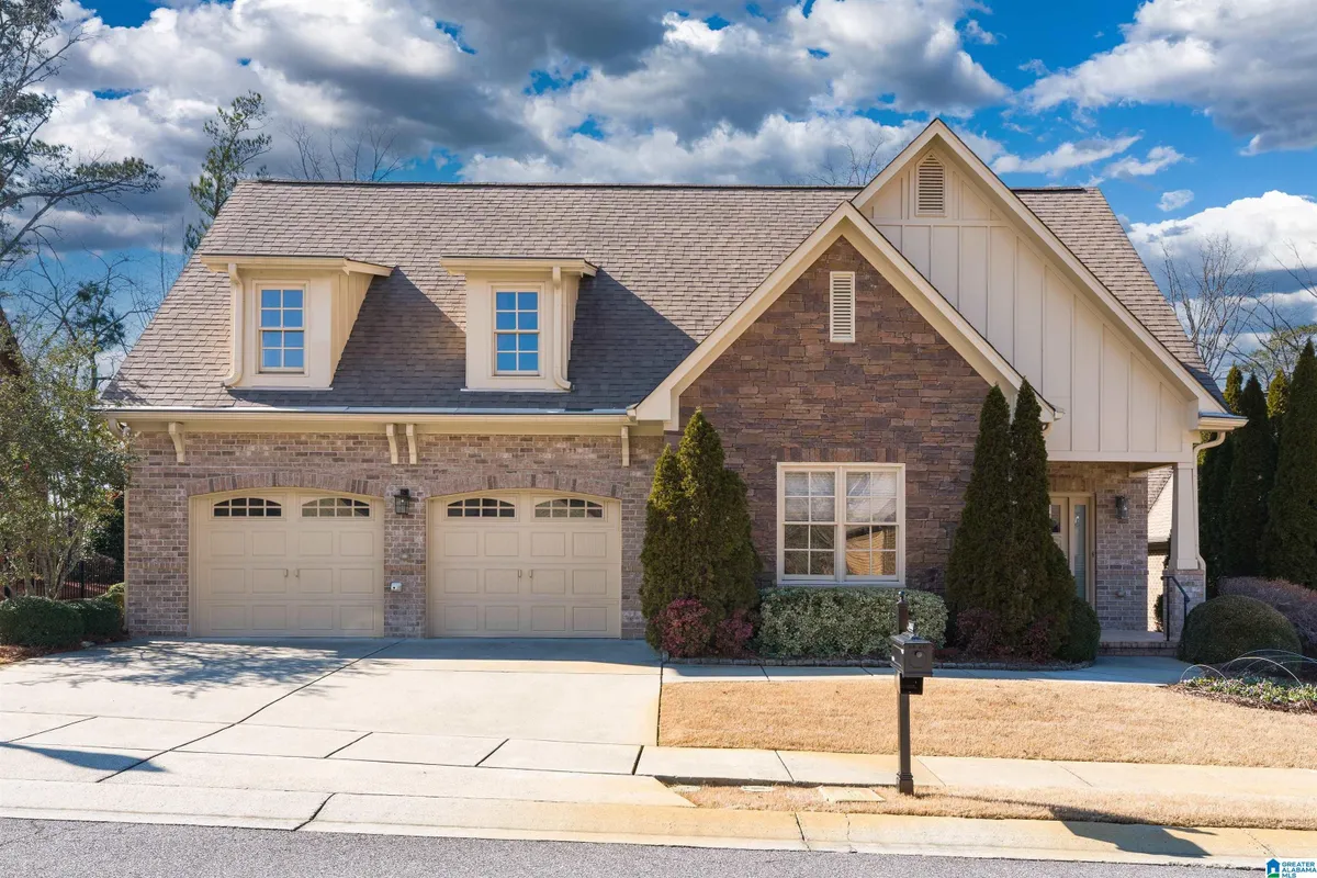 Property Slideshow image 1 of 29 | 1062 danberry ln, Hoover, AL, 35242