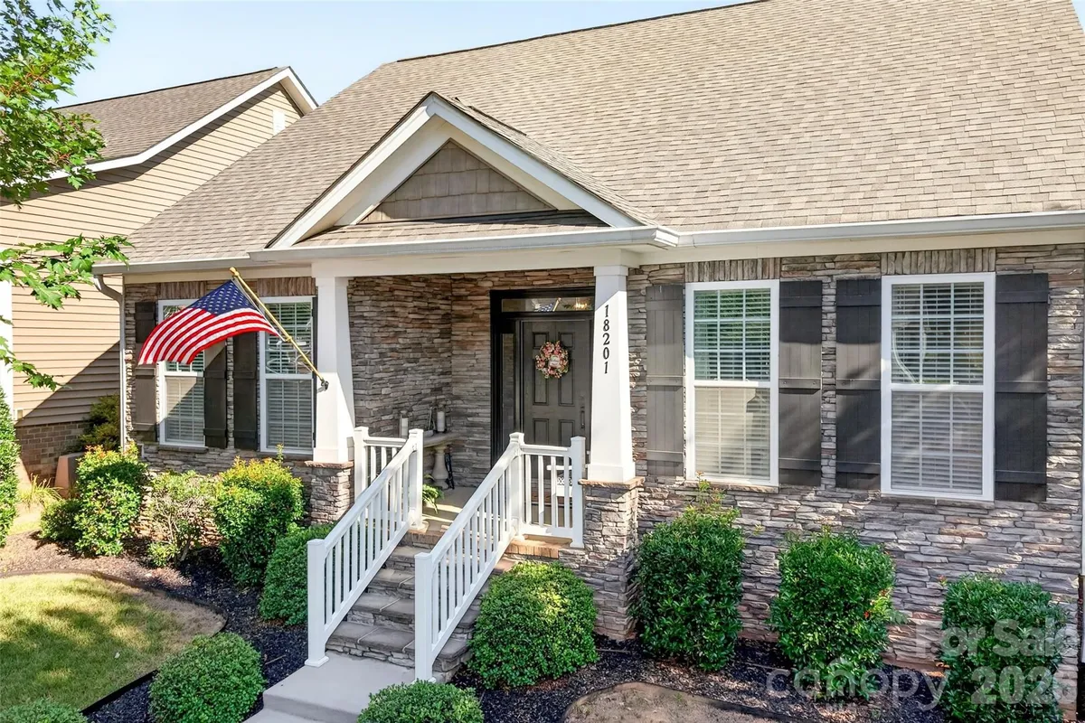Property Slideshow image 1 of 44 | 18201 coulter pkwy, Cornelius, NC, 28031