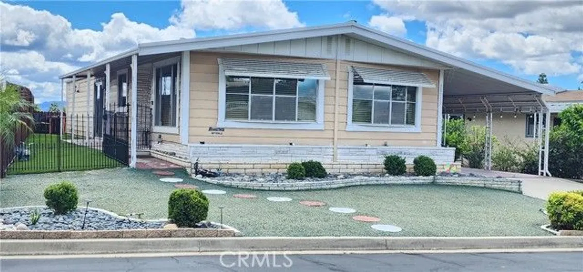 Property Slideshow image 1 of 30 | 28799 via playa del rey, Murrieta, CA, 92563