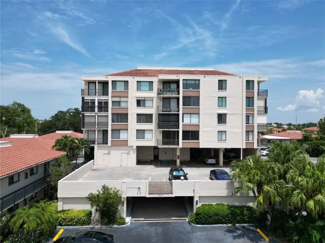 Property Slideshow image 1 of 64 | 6219 palma del mar blvd 504, St Petersburg, FL, 33715