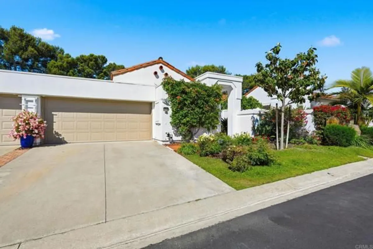 Property Slideshow image 1 of 58 | 4708 galicia way, Oceanside, CA, 92056