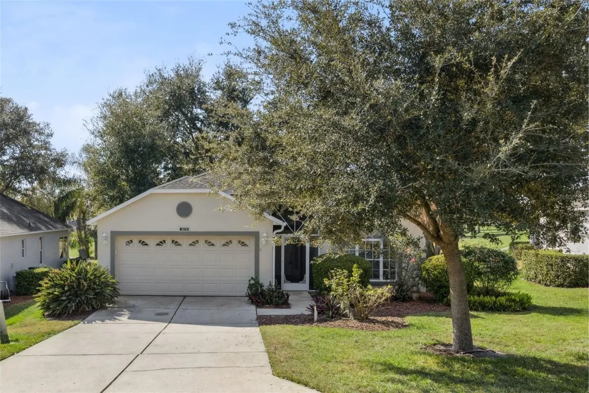 Property Slideshow image 1 of 77 | 3674 doune way, Clermont, FL, 34711
