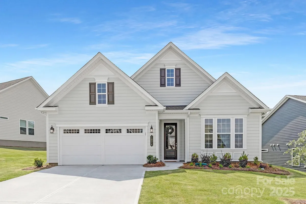 Property Slideshow image 1 of 27 | 1074 wylie falls ln, York, SC, 29745