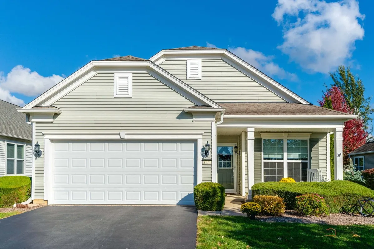 Property Slideshow image 1 of 34 | 3174 comstock ct, Mundelein, IL, 60060