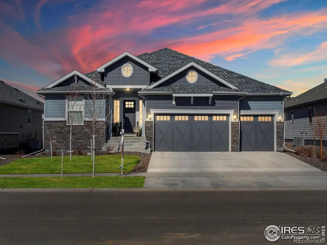 Property Slideshow image 1 of 39 | 9035 s shawnee ct, Aurora, CO, 80016