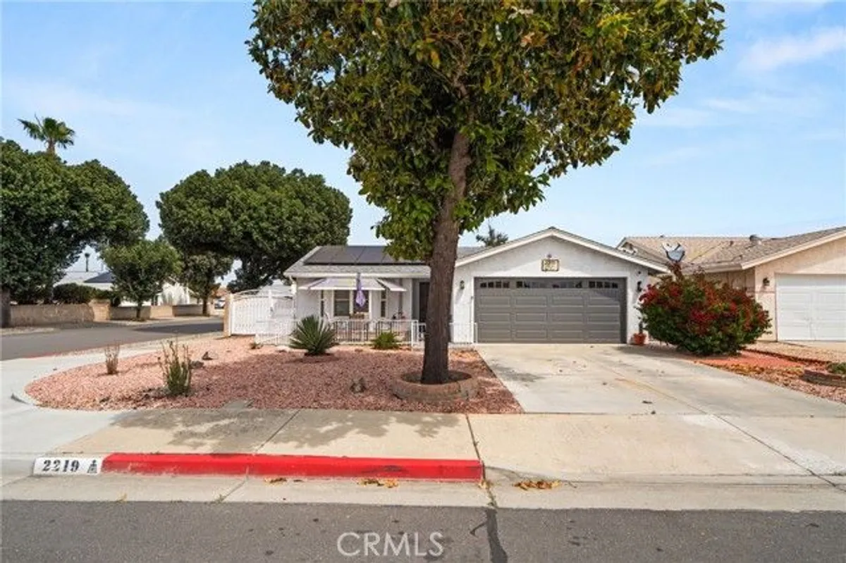 Property Slideshow image 1 of 46 | 2219 el toro, Hemet, CA, 92545