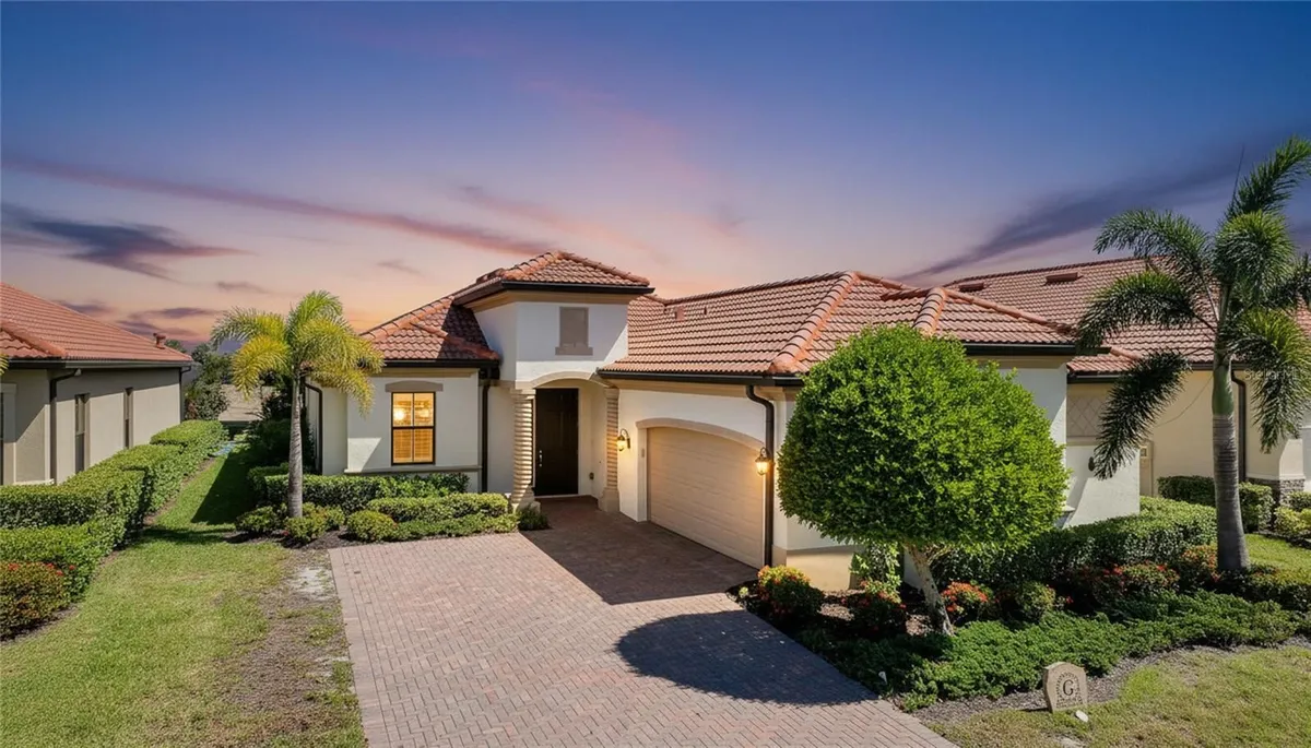 Property Slideshow image 1 of 79 | 25060 spartina dr, Venice, FL, 34293
