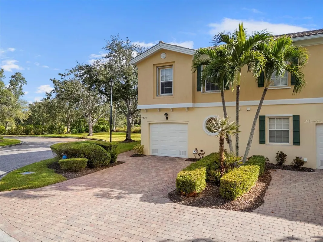 Property Slideshow image 1 of 55 | 7520 andora dr, Sarasota, FL, 34238