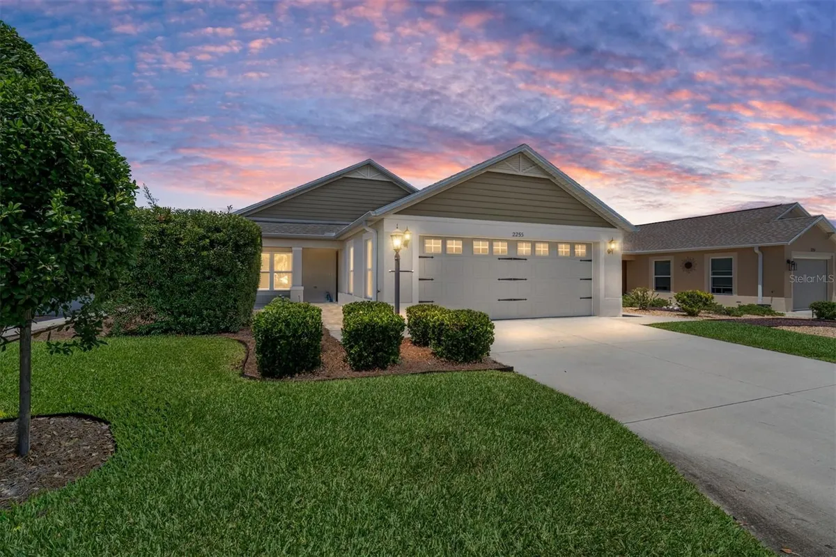 Property Slideshow image 1 of 50 | 2255 patricia pl, The Villages, FL, 32163