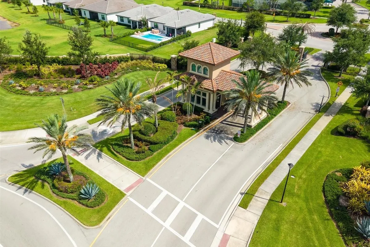 Property Slideshow image 1 of 65 | 218 se longview dr, Port St Lucie, FL, 34984