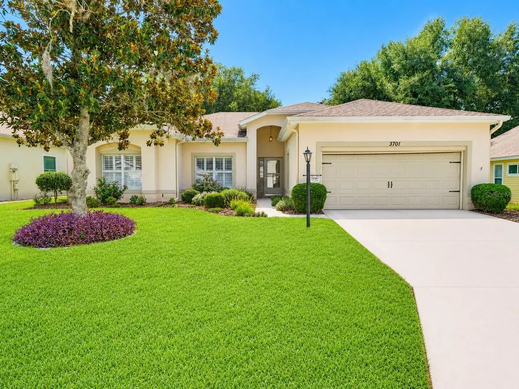 Property Slideshow image 1 of 27 | 3701 plantation blvd, Leesburg, FL, 34748