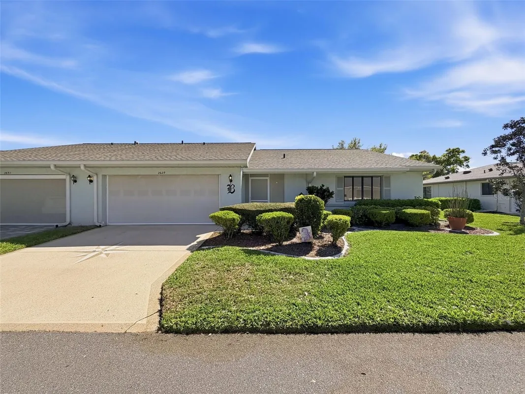 Property Slideshow image 1 of 51 | 2629 lancaster dr, Sun City Center, FL, 33573