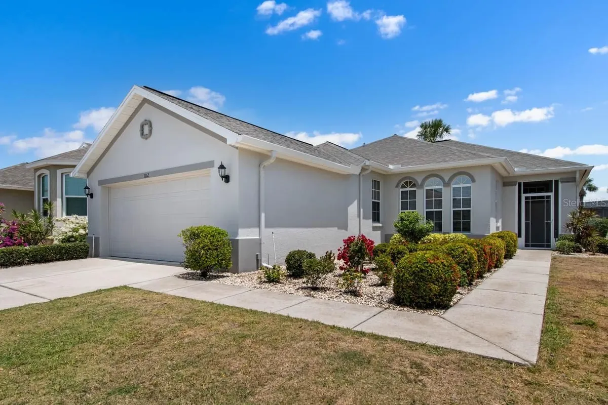 Property Slideshow image 1 of 52 | 1112 jasmine creek ct, Sun City Center, FL, 33573