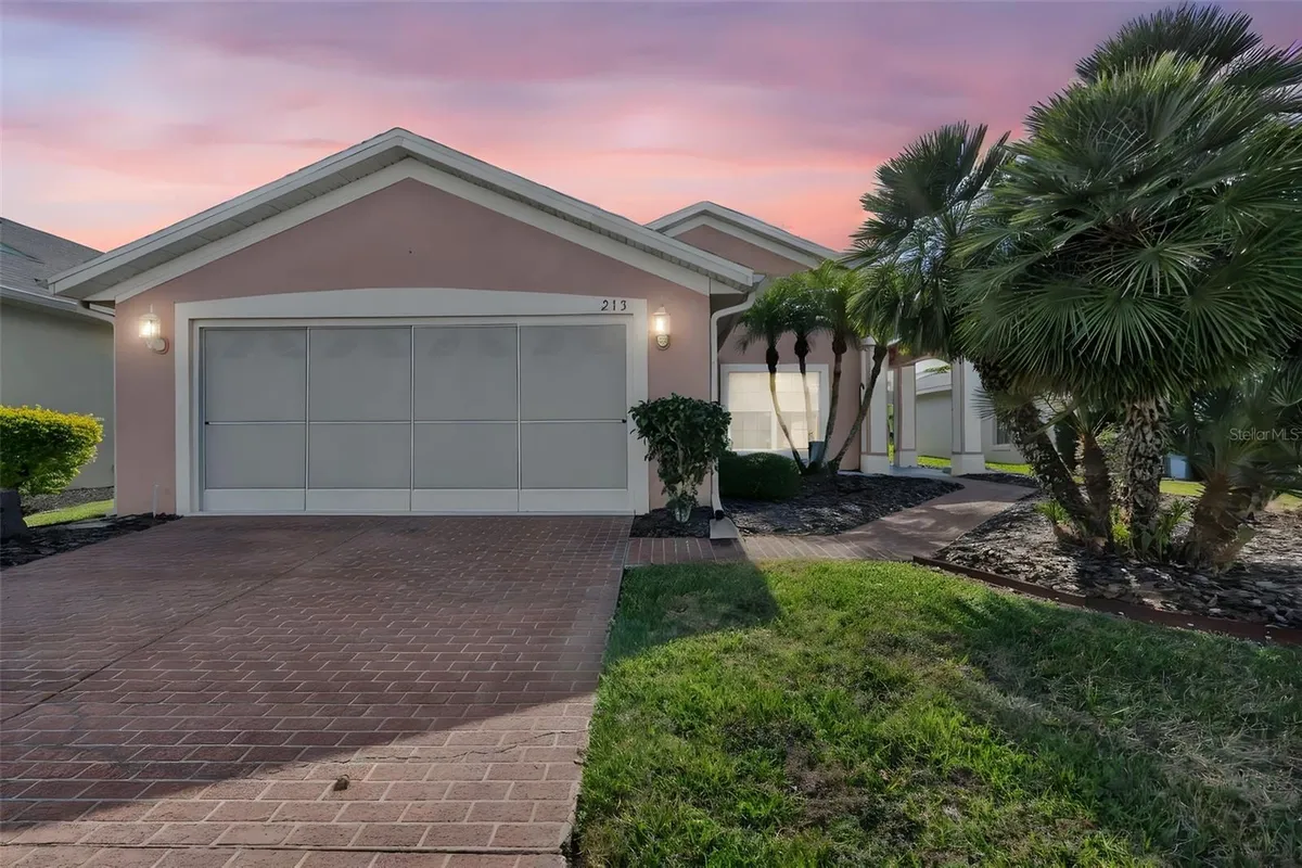 Property Slideshow image 1 of 51 | 213 high vista dr, Davenport, FL, 33837