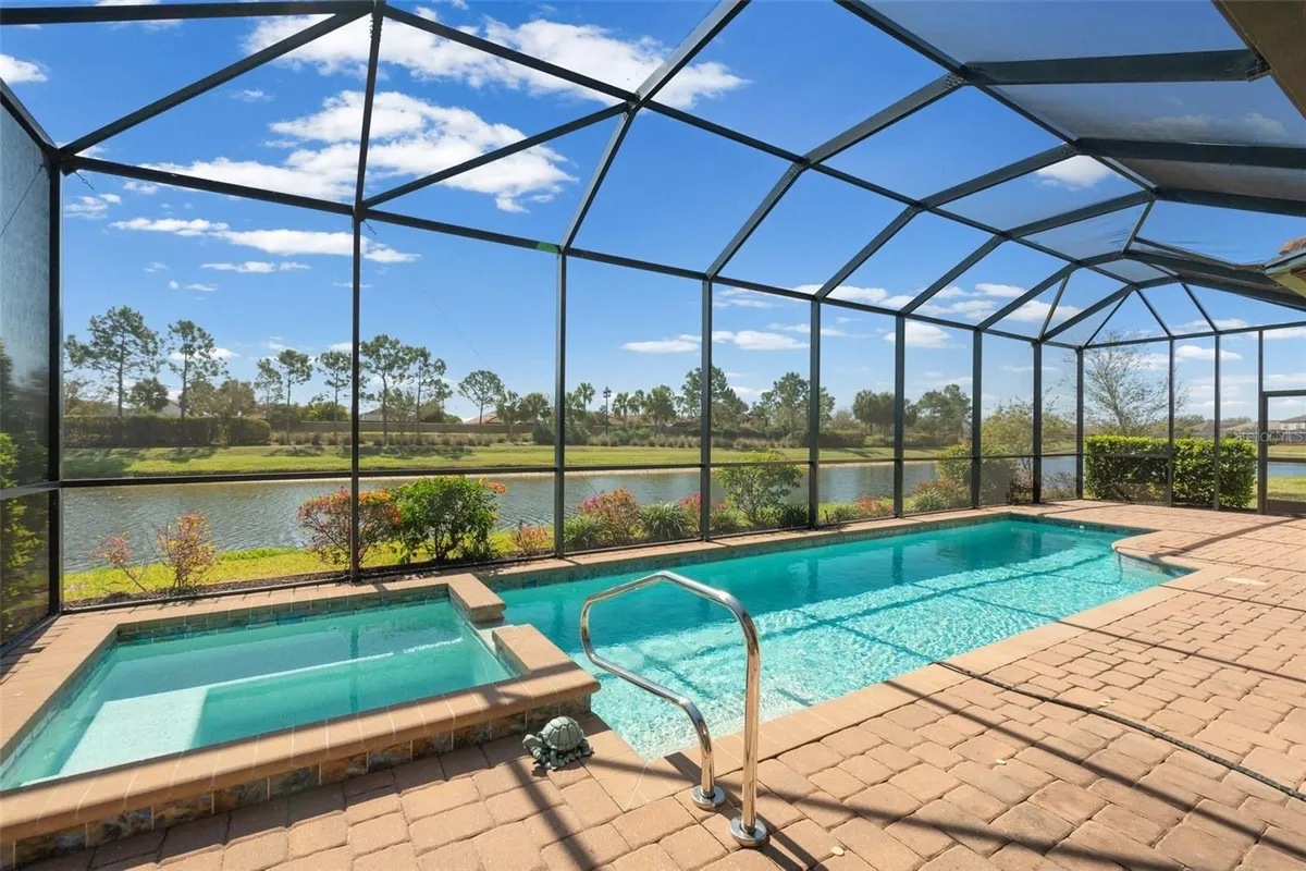 Property Slideshow image 1 of 53 | 10604 wicker park pl, Palmetto, FL, 34221