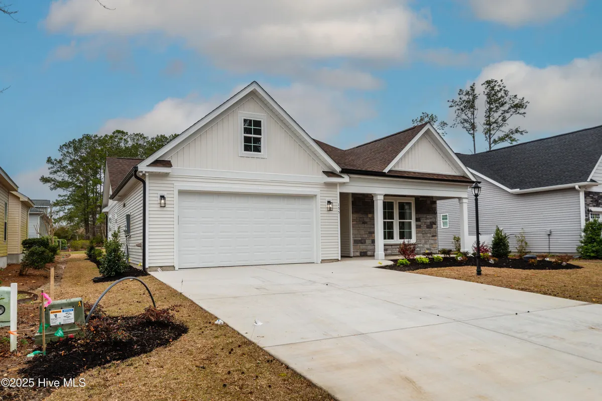 Property Slideshow image 1 of 57 | 598 lathrop ct, Calabash, NC, 28467
