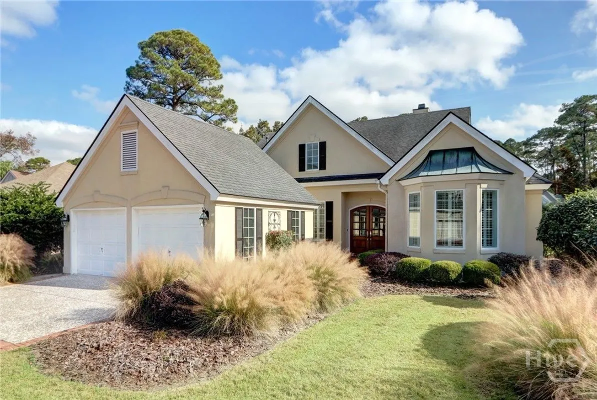 Property Slideshow image 1 of 45 | 2 breakfast ct, Savannah, GA, 31411