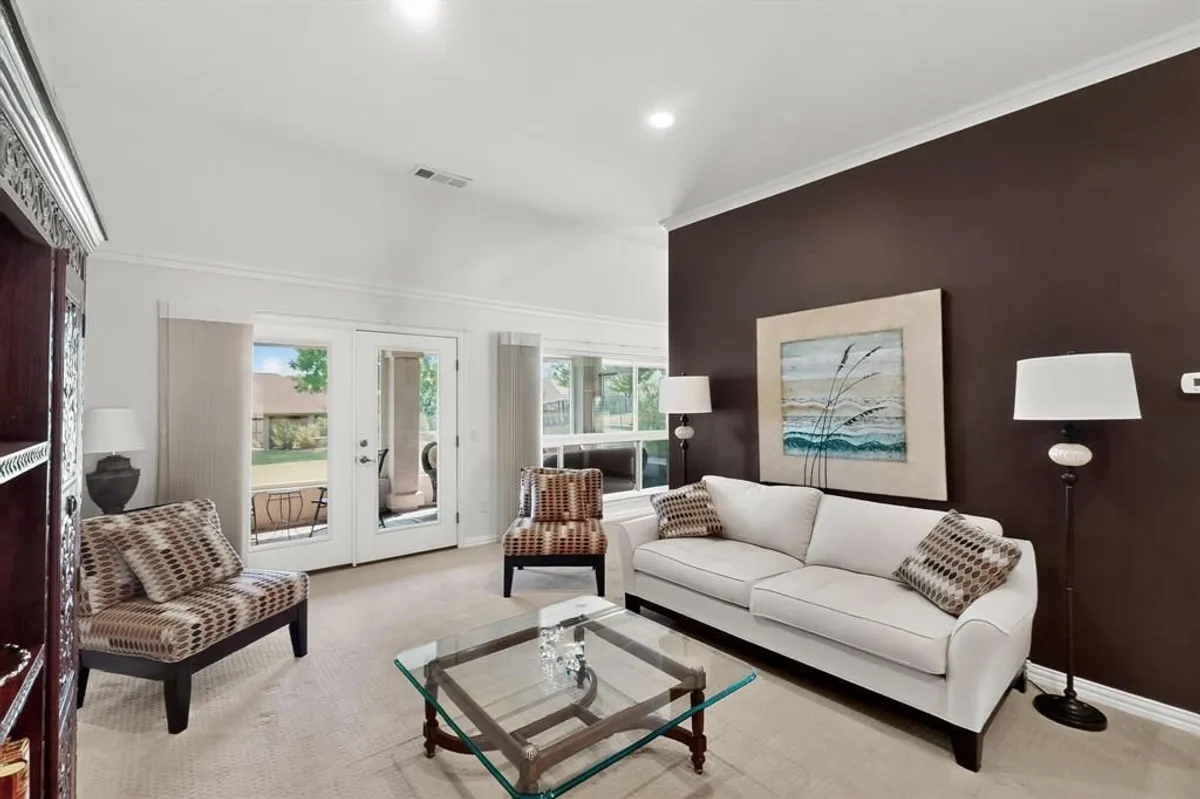 Property Slideshow image 1 of 39 | 8717 sarasota, Denton, TX, 76207