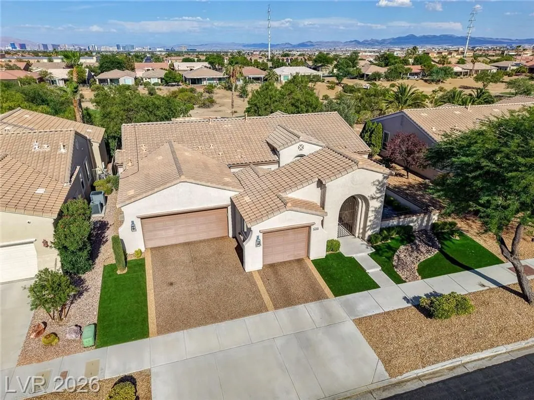 Property Slideshow image 1 of 87 | 4700 fiore bella blvd, Las Vegas, NV, 89135