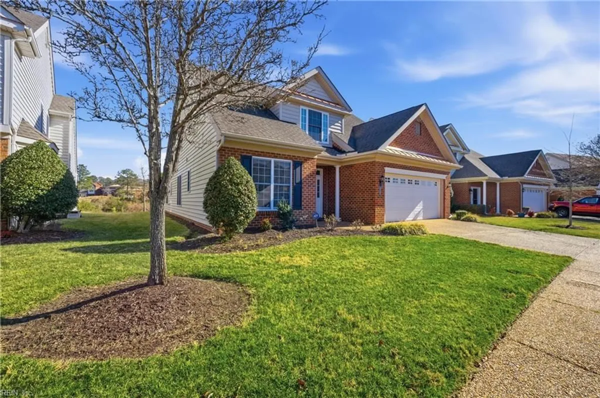 Property Slideshow image 1 of 50 | 1506 hawick ter, Chesapeake, VA, 23322