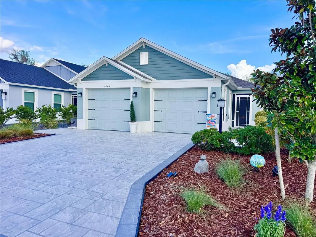 Property Slideshow image 1 of 29 | 4193 silvana way, The Villages, FL, 32163