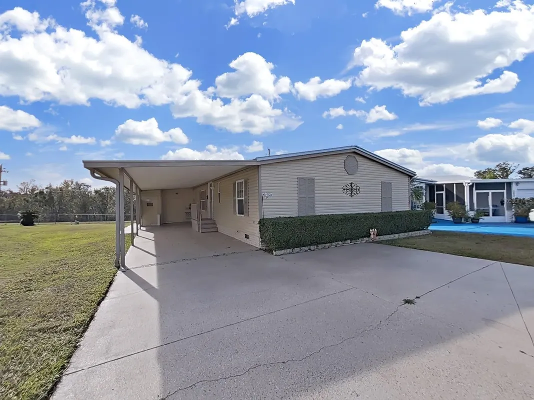 Property Slideshow image 1 of 48 | 1750 fox hill dr, Lakeland, FL, 33810