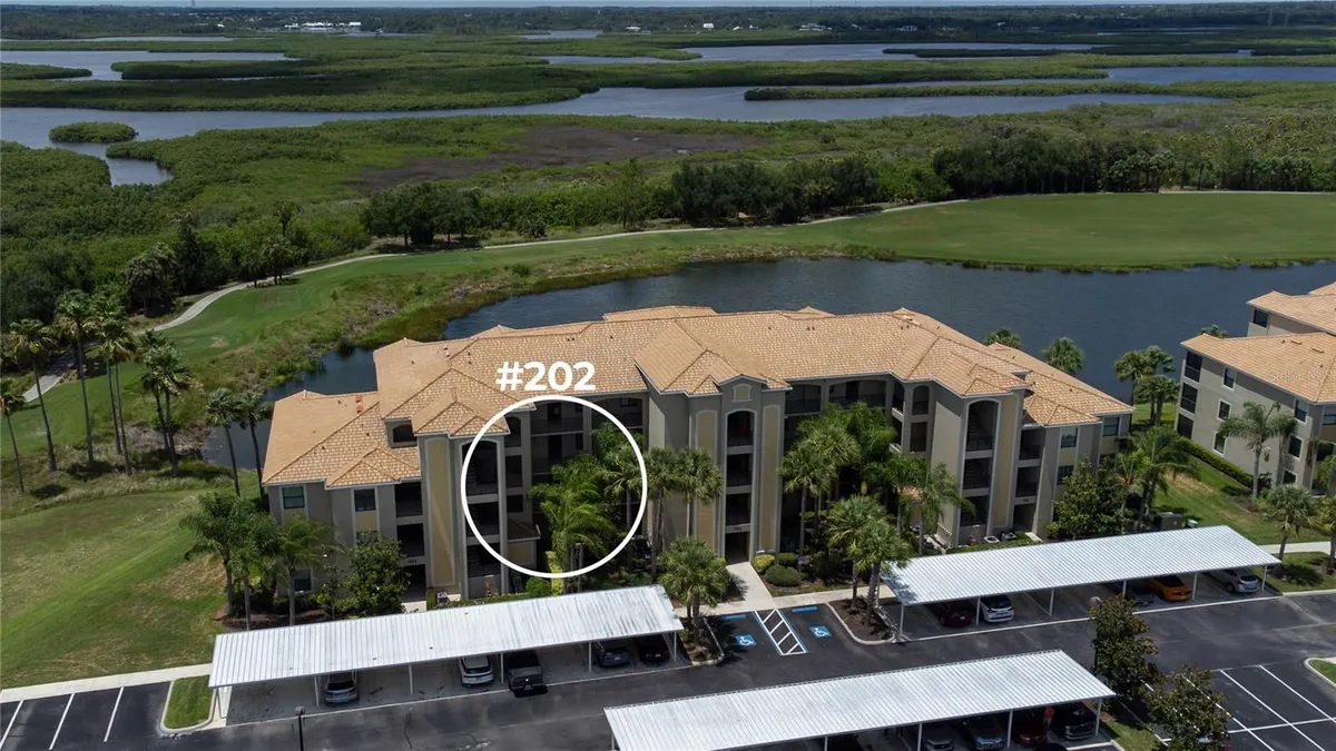 Property Slideshow image 1 of 33 | 7005 river hammock dr 202, Bradenton, FL, 34212