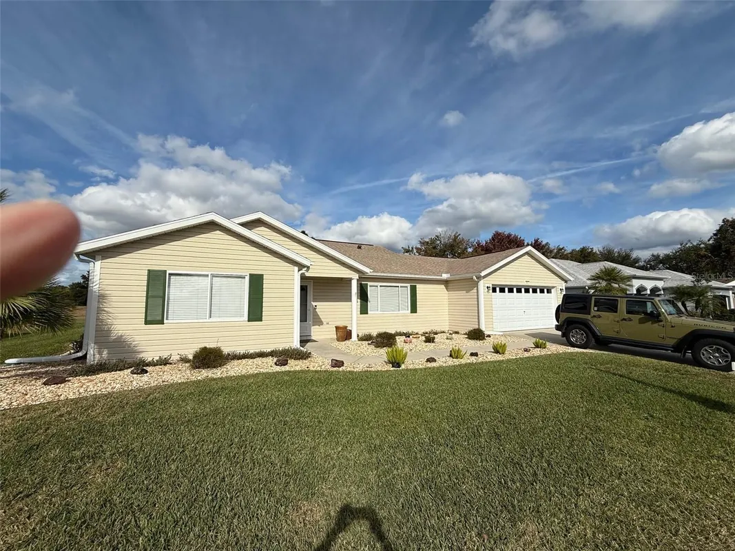 Property Slideshow image 1 of 7 | 9685 se 136th pl, Summerfield, FL, 34491