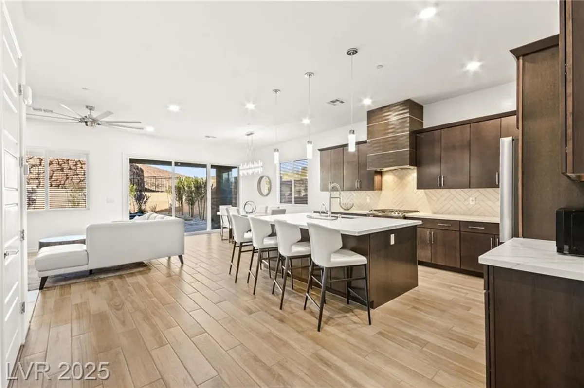 Property Slideshow image 1 of 61 | 52 reverie heights ave, Henderson, NV, 89011