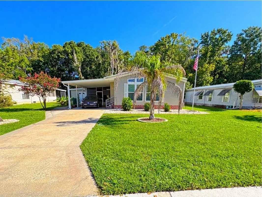 Property Slideshow image 1 of 29 | 601 robin ln, Wildwood, FL, 34785