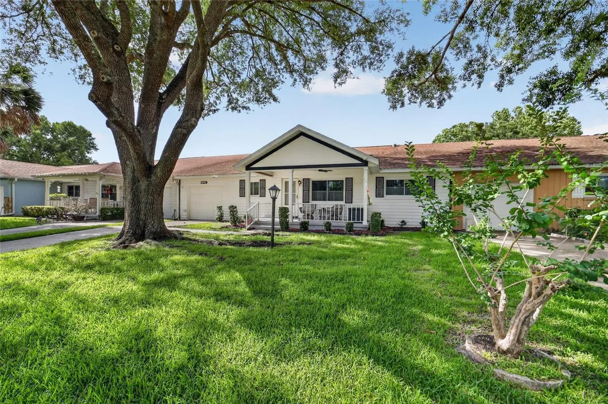 Property Slideshow image 1 of 48 | 8891 sw 96th ln e, Ocala, FL, 34481