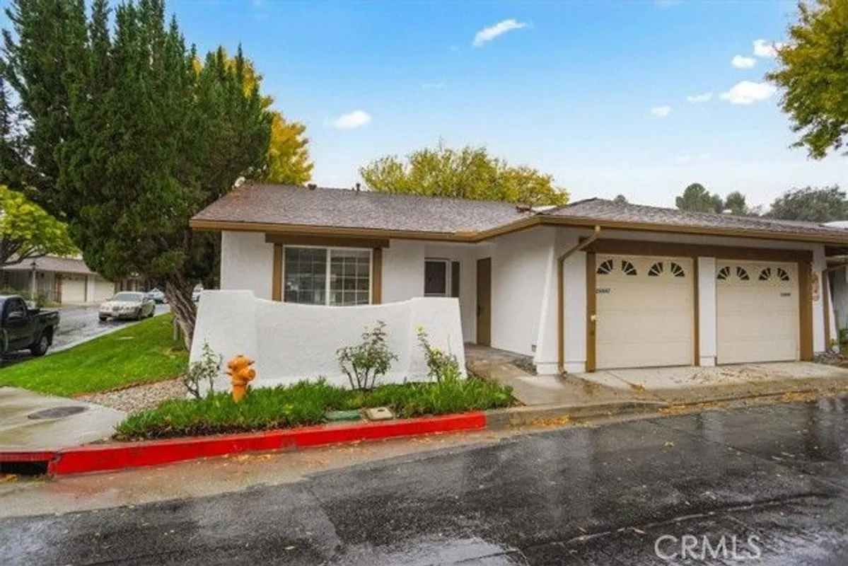 Property Slideshow image 1 of 33 | 26847 oak branch cir, Newhall, CA, 91321