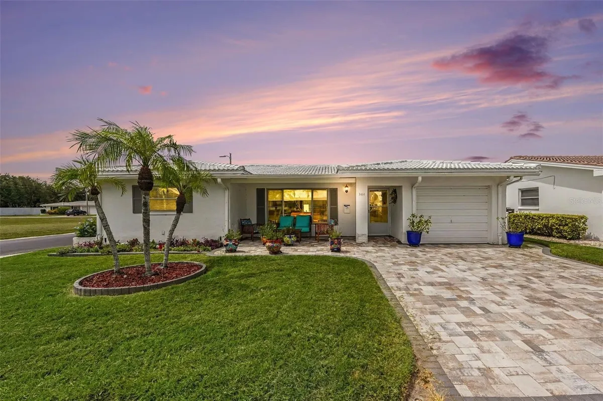 Property Slideshow image 1 of 38 | 3450 101st ter, Pinellas Park, FL, 33782